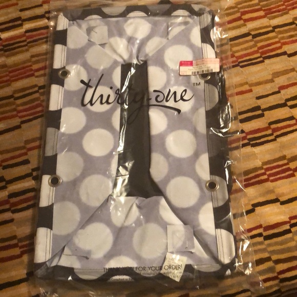 Thirty One Deluxe Utility Tote - Picture 4 of 4